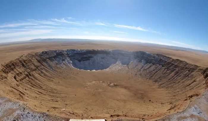 四川盆地到底是火山口还是陨石坑？